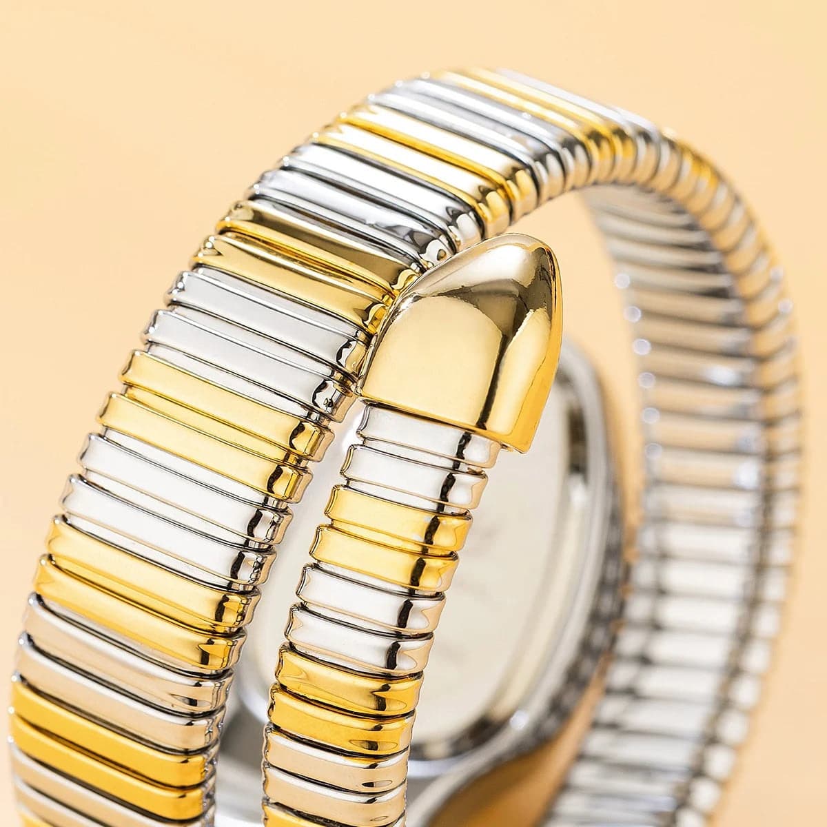 Luxury Snake-Shaped Quartz Watch for Women — image 5
