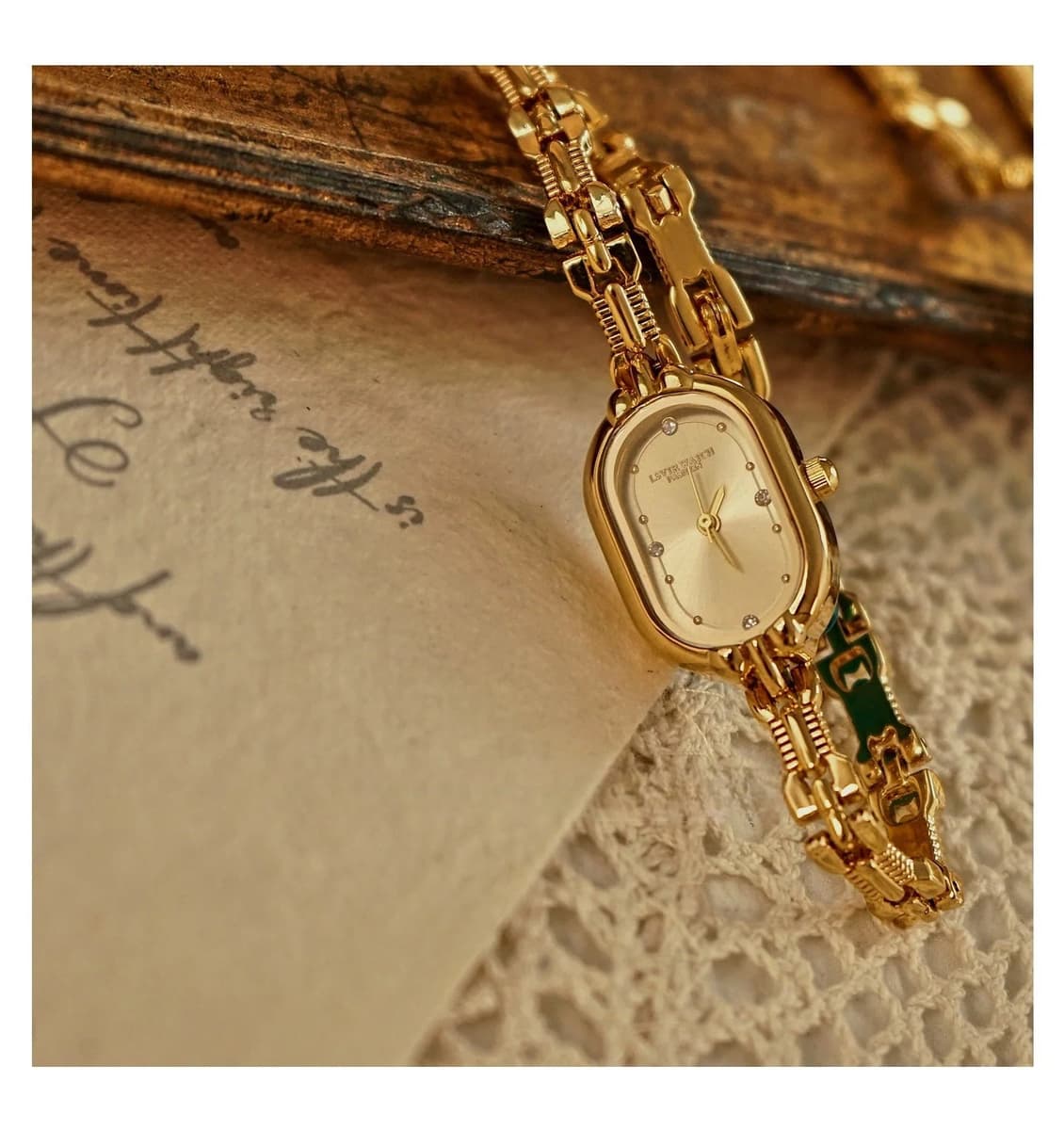 Luxury Medieval Retro Women's Quartz Watch - Waterproof — image 2