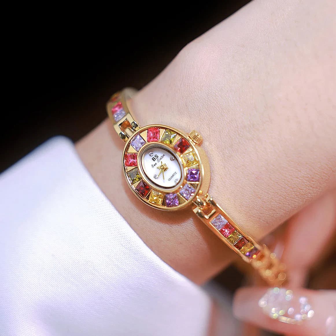 Elegant Luxury Zircon Quartz Watch for Women — image 9