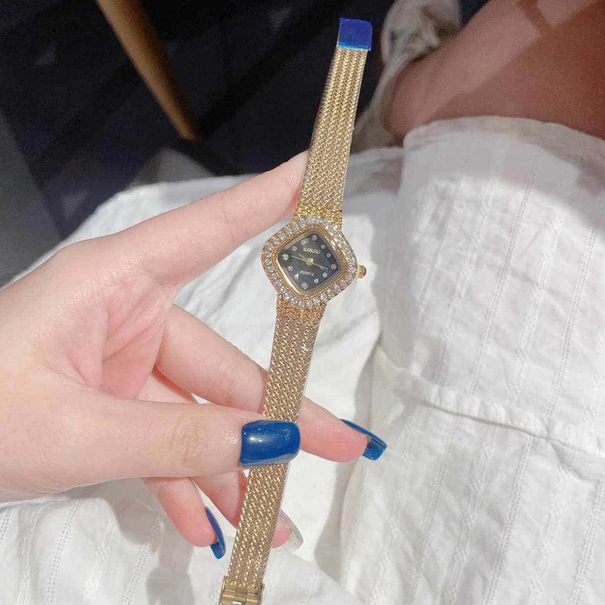 Luxury Women's Waterproof Quartz Watch — image 12