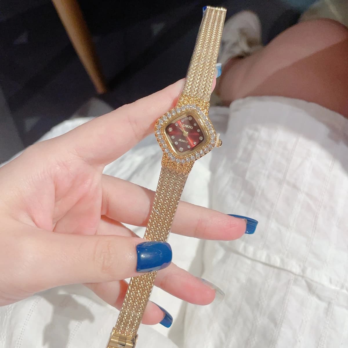 Luxury Women's Waterproof Quartz Watch — image 13
