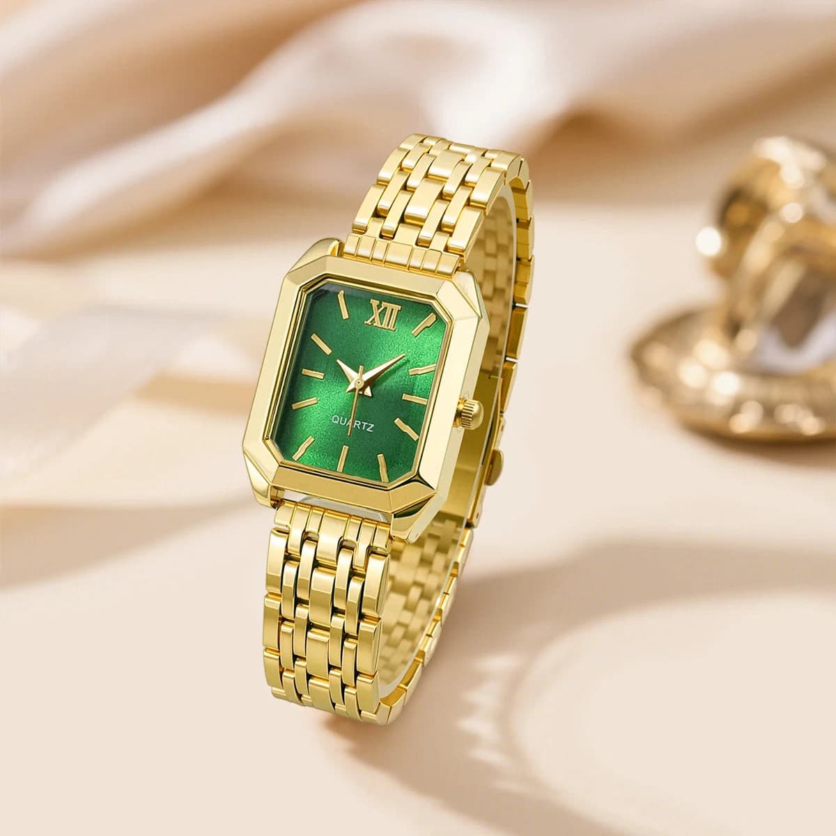Elegant Gold & Silver Ladies Alloy Strap Watch — image 11
