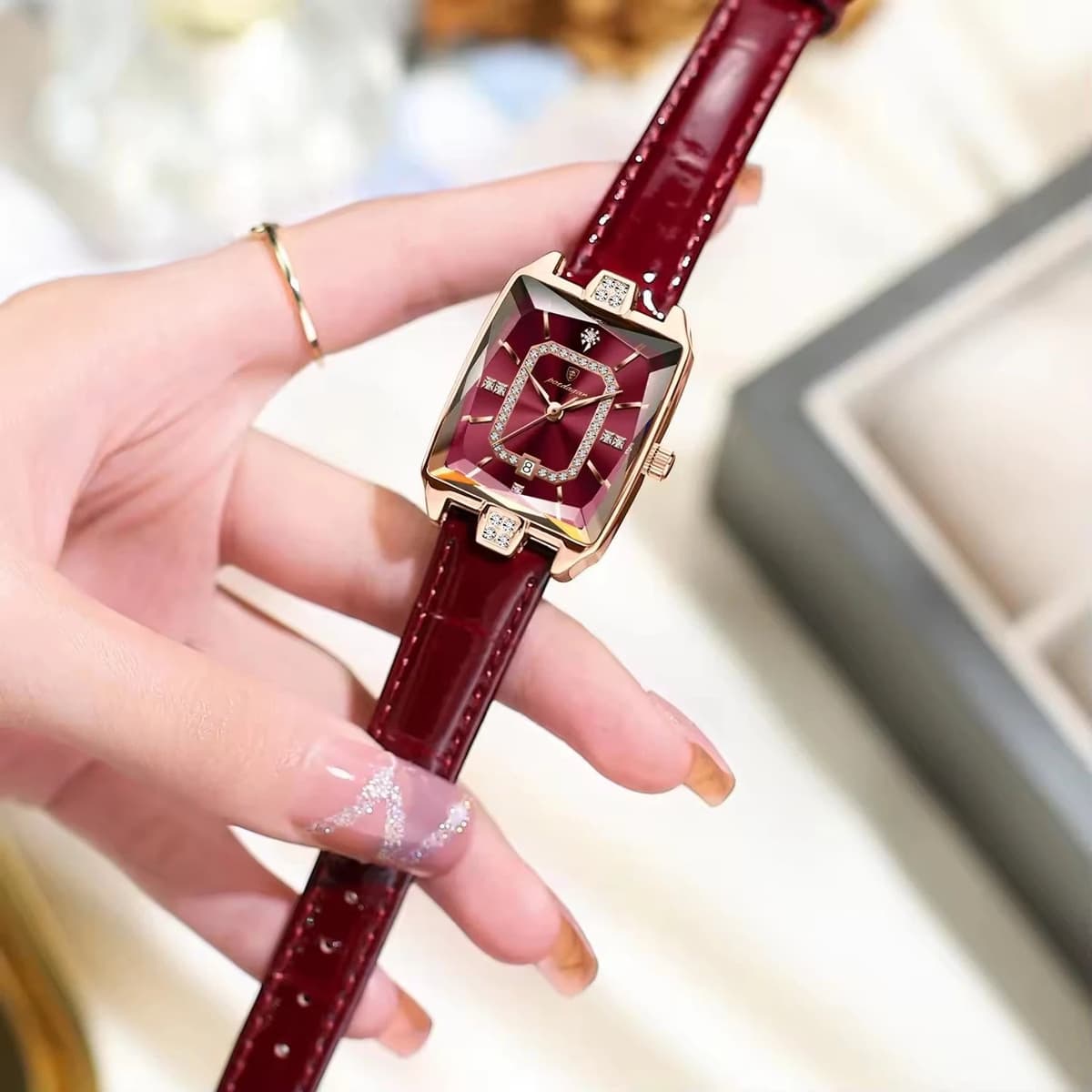 Poedagar 785 Luxury Diamond Leather Women's Watch — image 2
