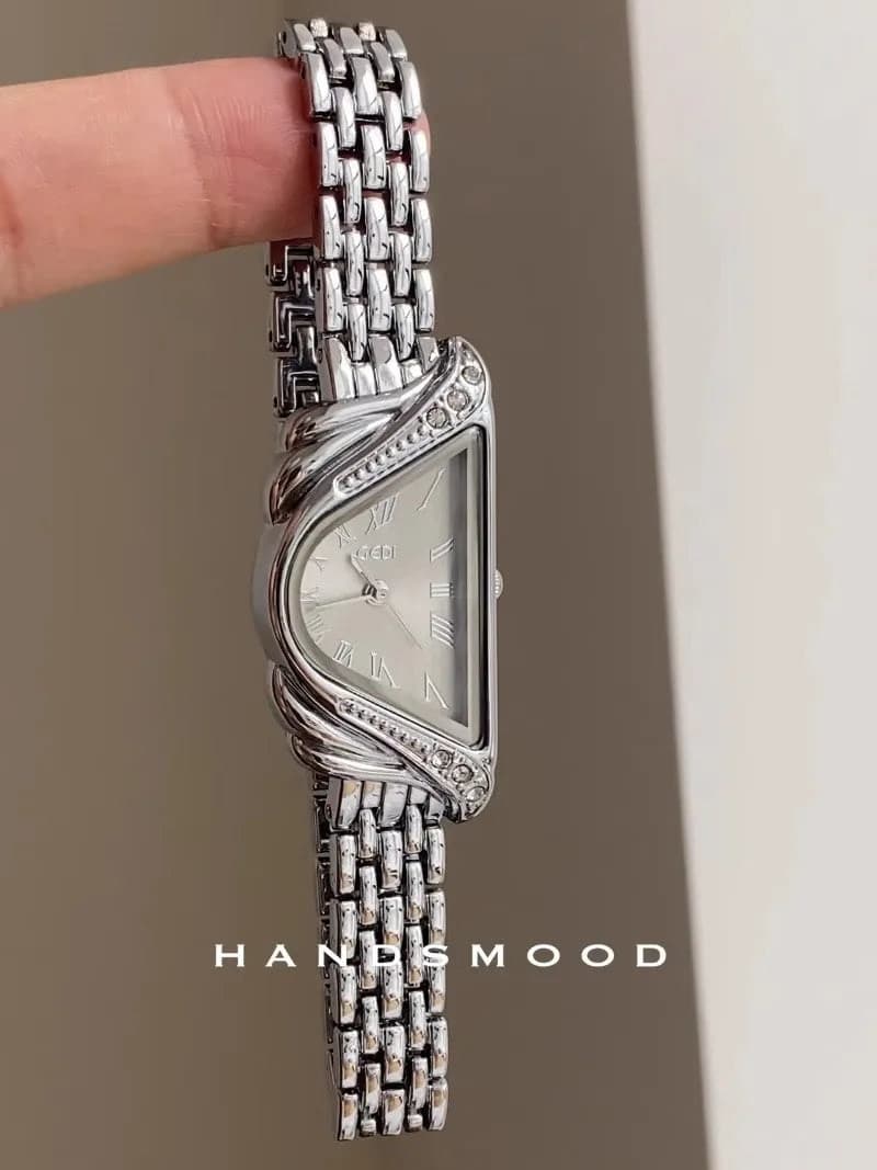 Vintage Gold Harp Women's Quartz Watch — image 3