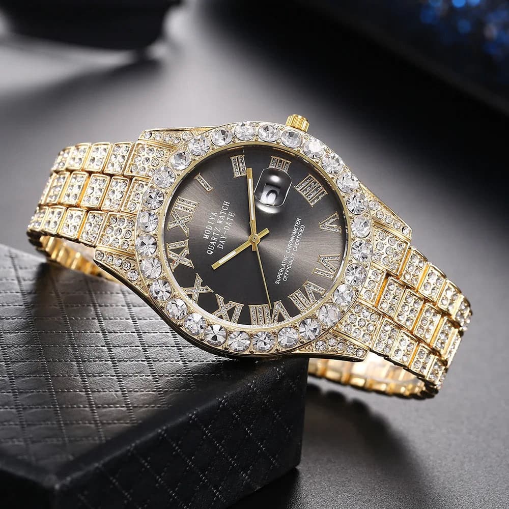 Luxury Quartz Rhinestone Wristwatch — image 3