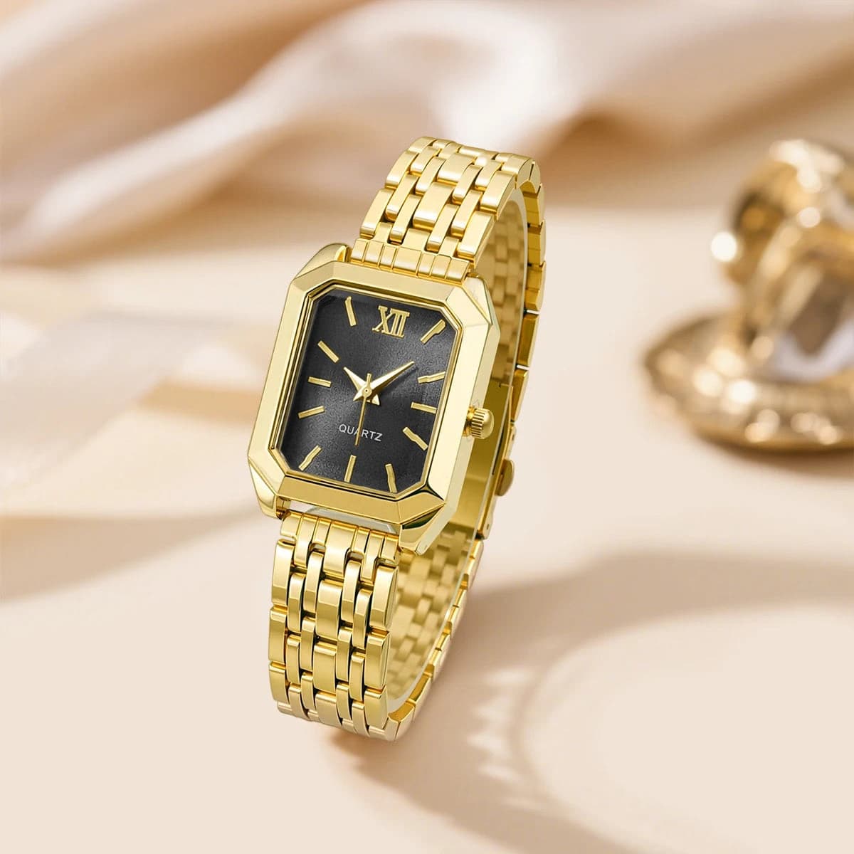 Elegant Gold & Silver Ladies Alloy Strap Watch — image 12