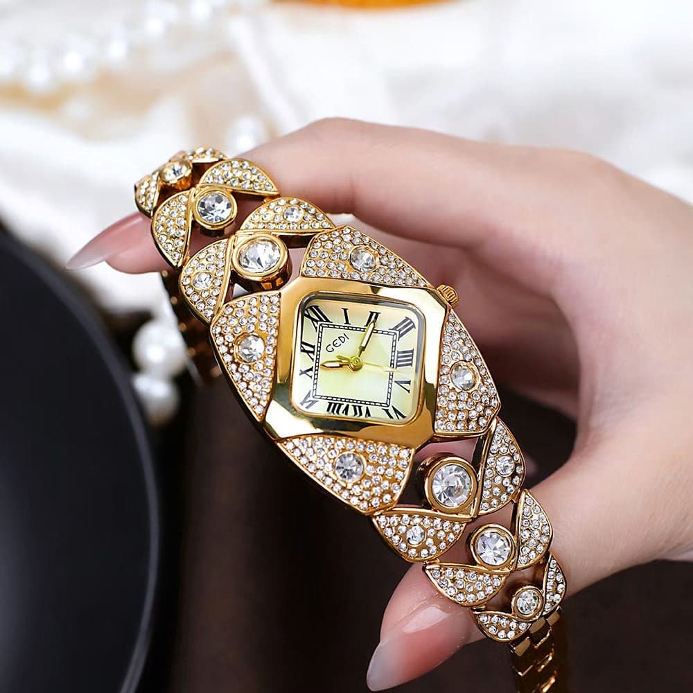 Elegant Square Watch for Modern Ladies — image 2