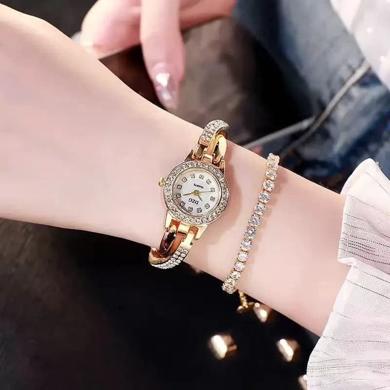 Elegant Diamond-Studded Women's Smartwatch — image 9