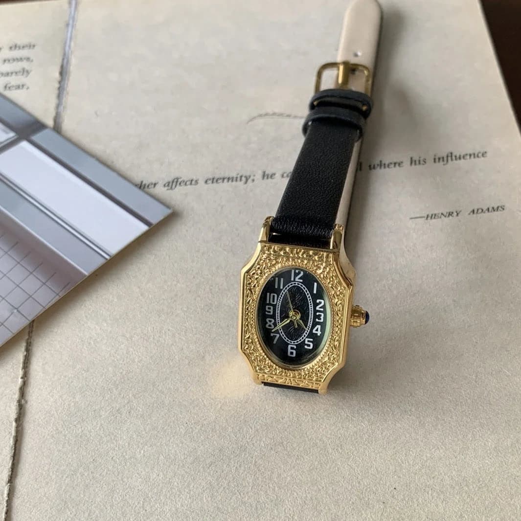 IEKE Vintage Engraved Quartz Ladies Watch — image 4